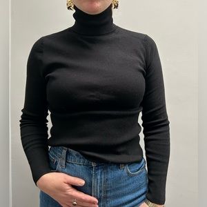 H&M black thick material turtle neck, tags still on size XL